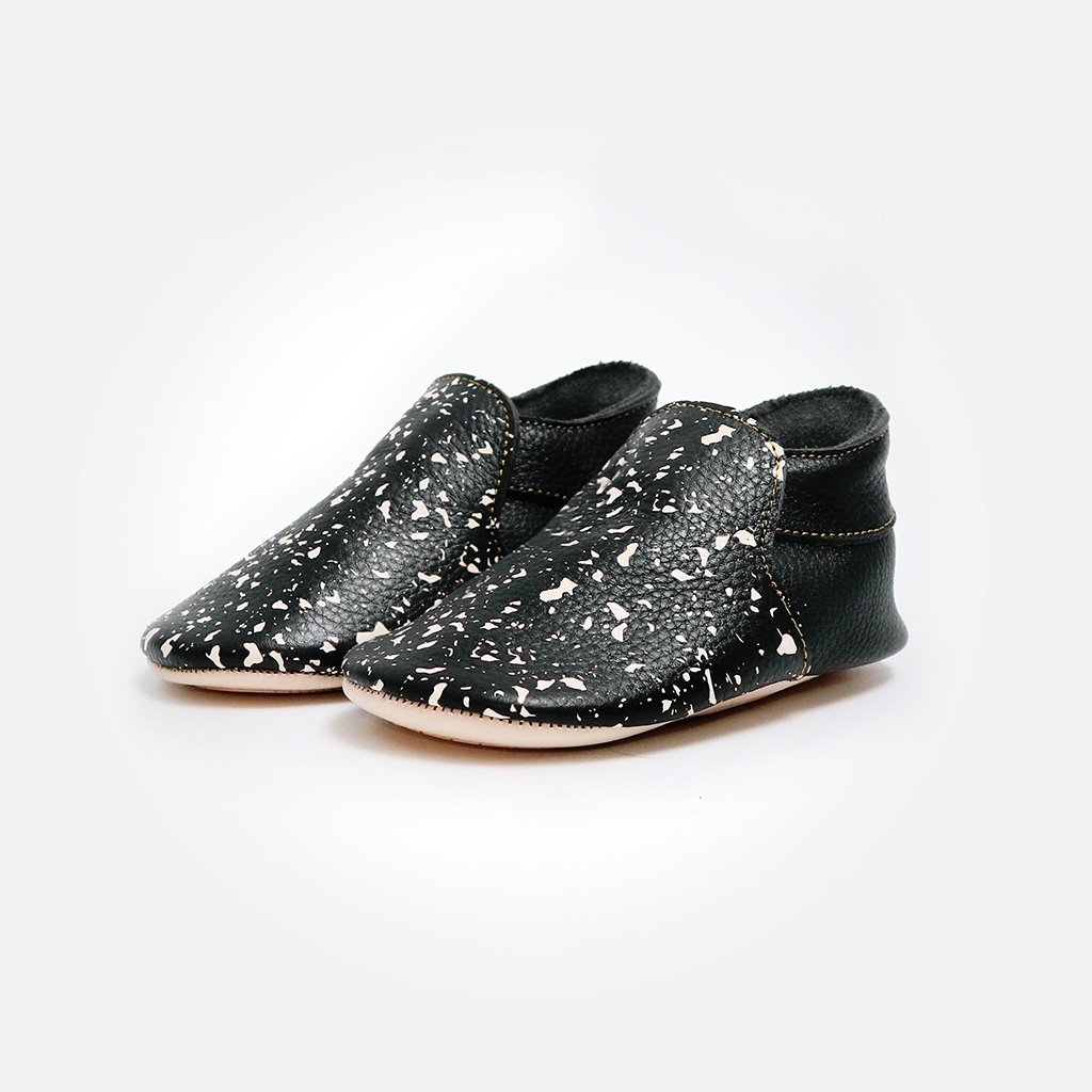 Baby Scandinavian Loafers - Black On Black Splash - Pyopp