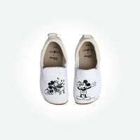 Sample Sale Disney Heritage Vintage Mickey Loafers on Gum - Pyopp